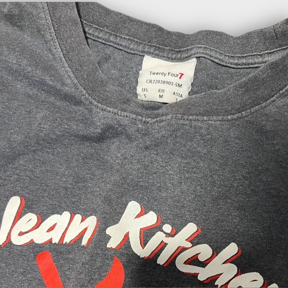 ❗️5/$25❗️ Checkers Restaurant T Shirt - Picture 3 of 4